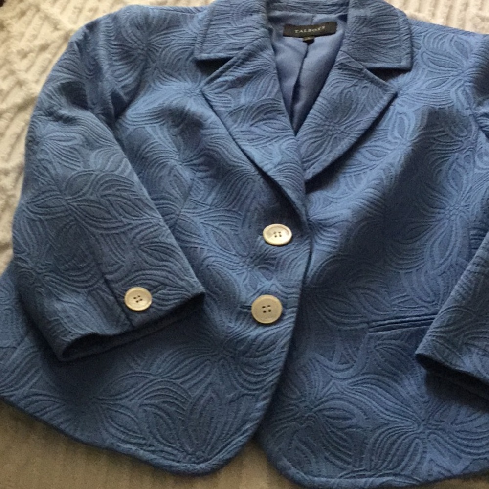 Jacket - Picture 8 of 8